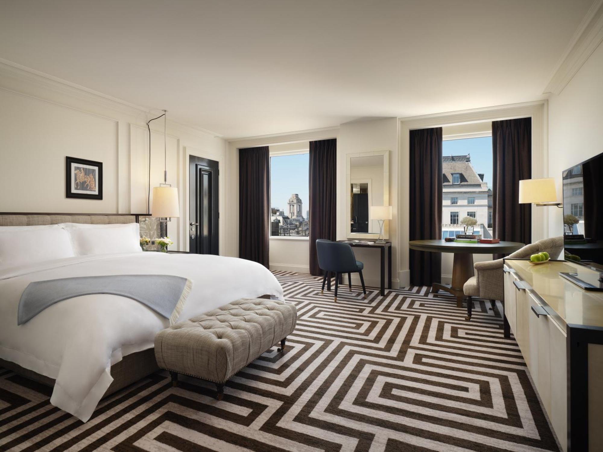 찬서리 코트 호텔, 런던 외부 사진 A guest room at The London West Hollywood